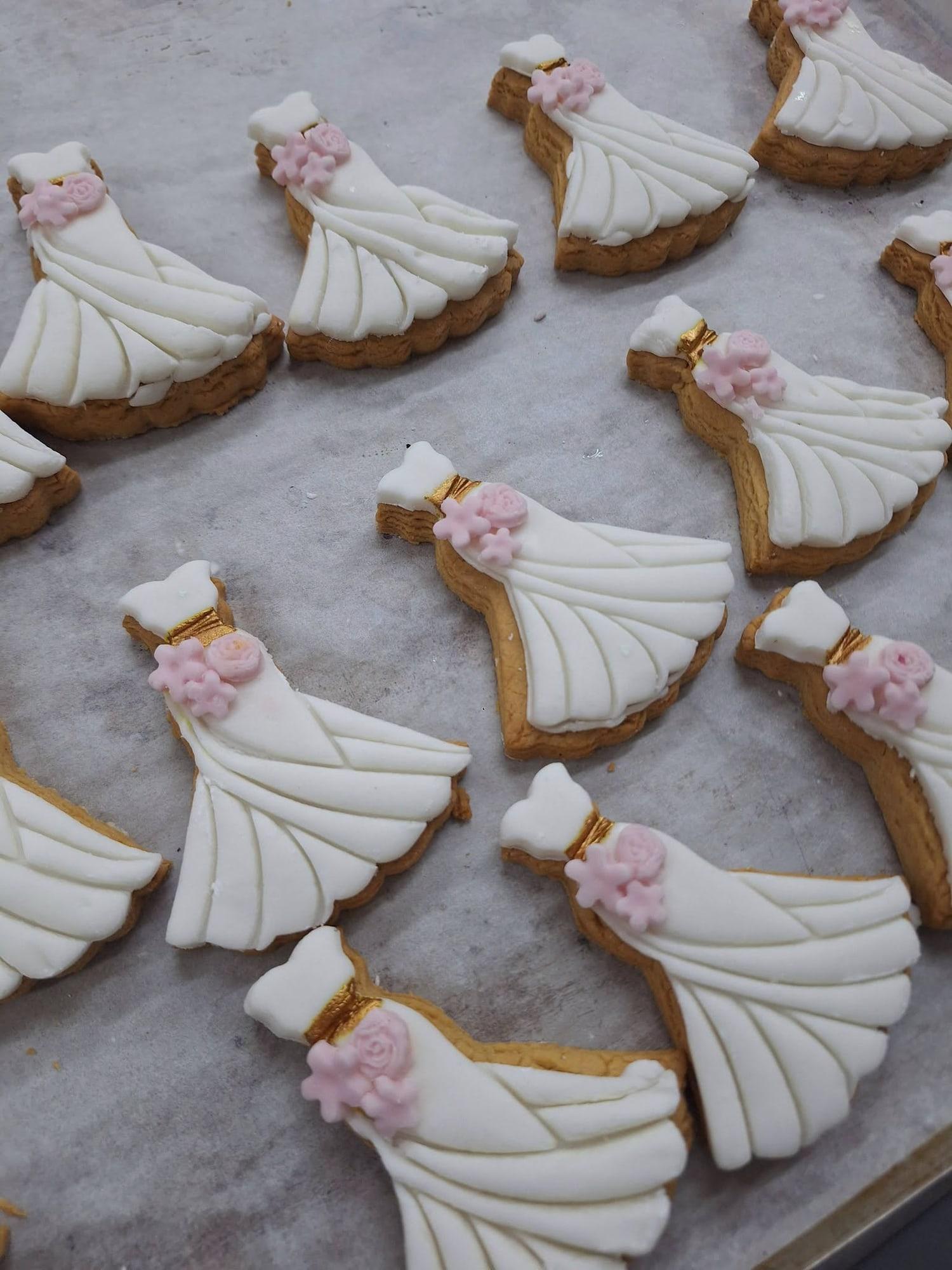 Cookies νυφικά